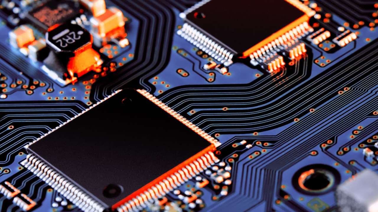 США не хотят поставлять полупроводники Китаю