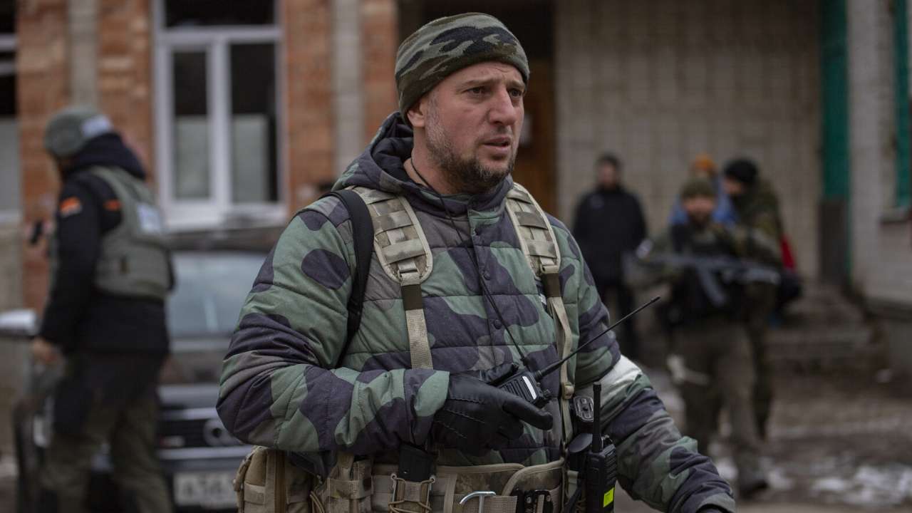 Помощник Кадырова Алаудинов призвал россиян объединяться в народные дружины и быть готовыми к передовой в любой день