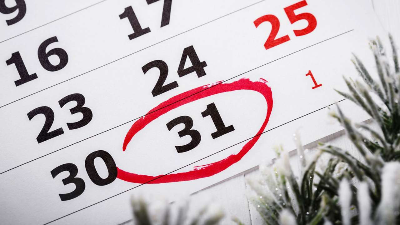 Правительство отклонило законопроект о выходном дне 31 декабря в России