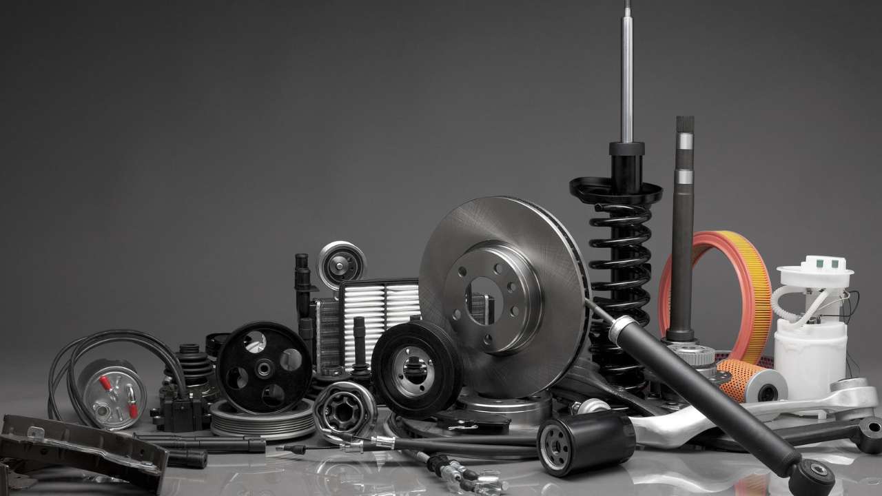 В Госдуме предложили запустить в России производство по массовому восстановлению б/у автозапчастей