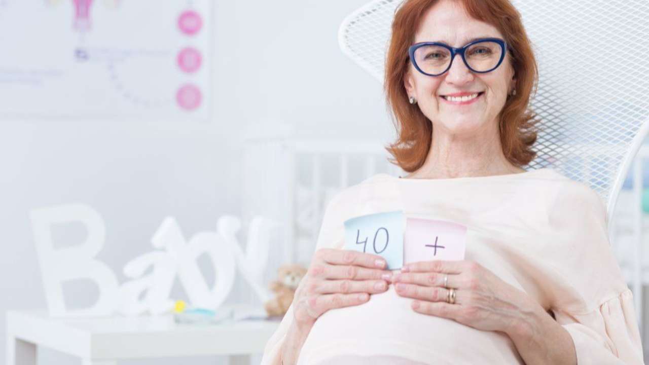 В Минздраве призвали законодательно ограничить репродуктивный возраст россиянок