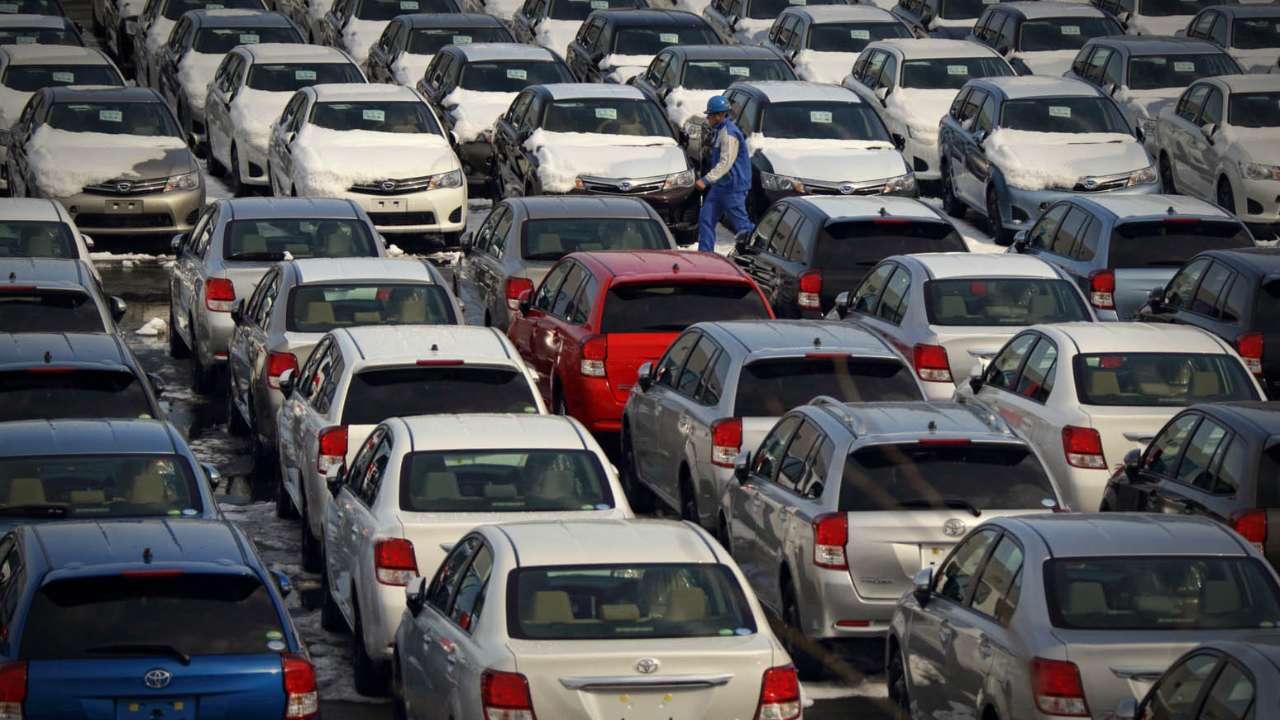 Япония готова остановить экспорт подержанных автомобилей в Россию