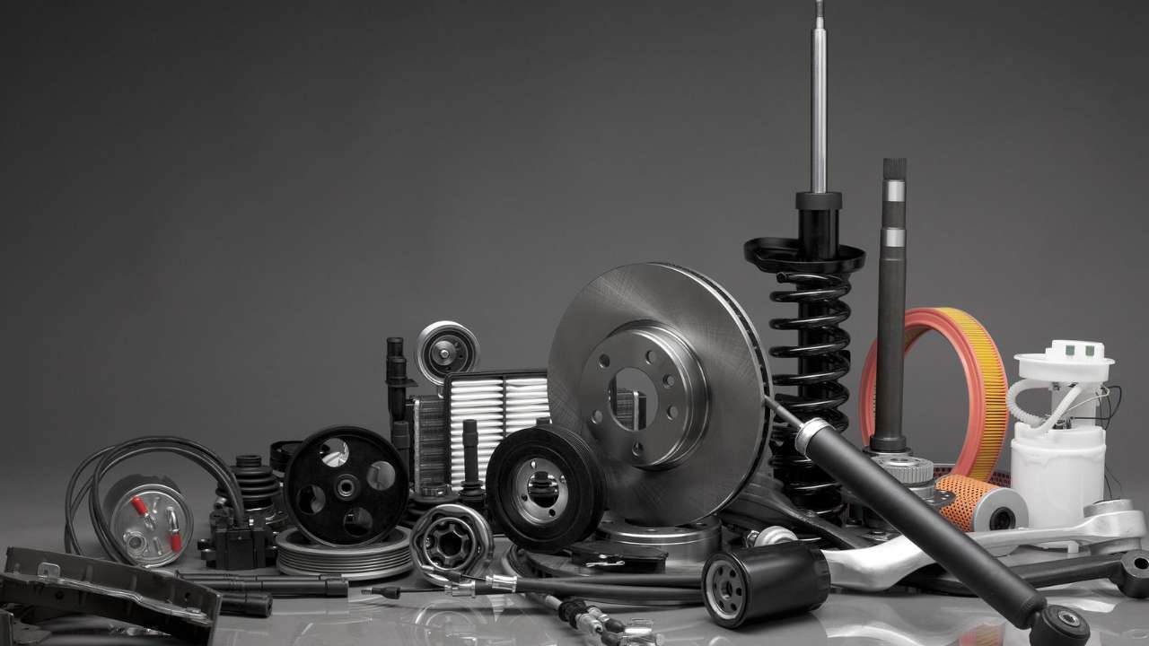 В России захотели ввести государственный контроль за оборотом б/у запчастей для автомобилей