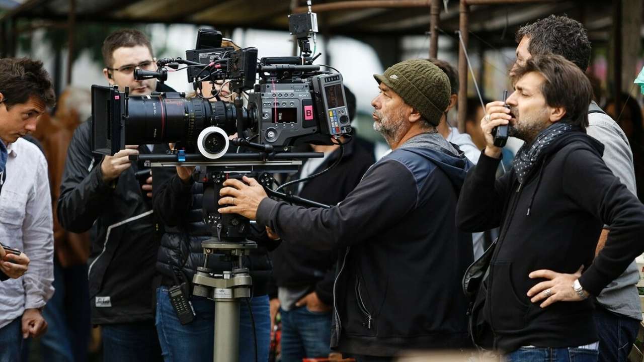 Российские киностудии пожаловались на нехватку камер и техники для съемки фильмов