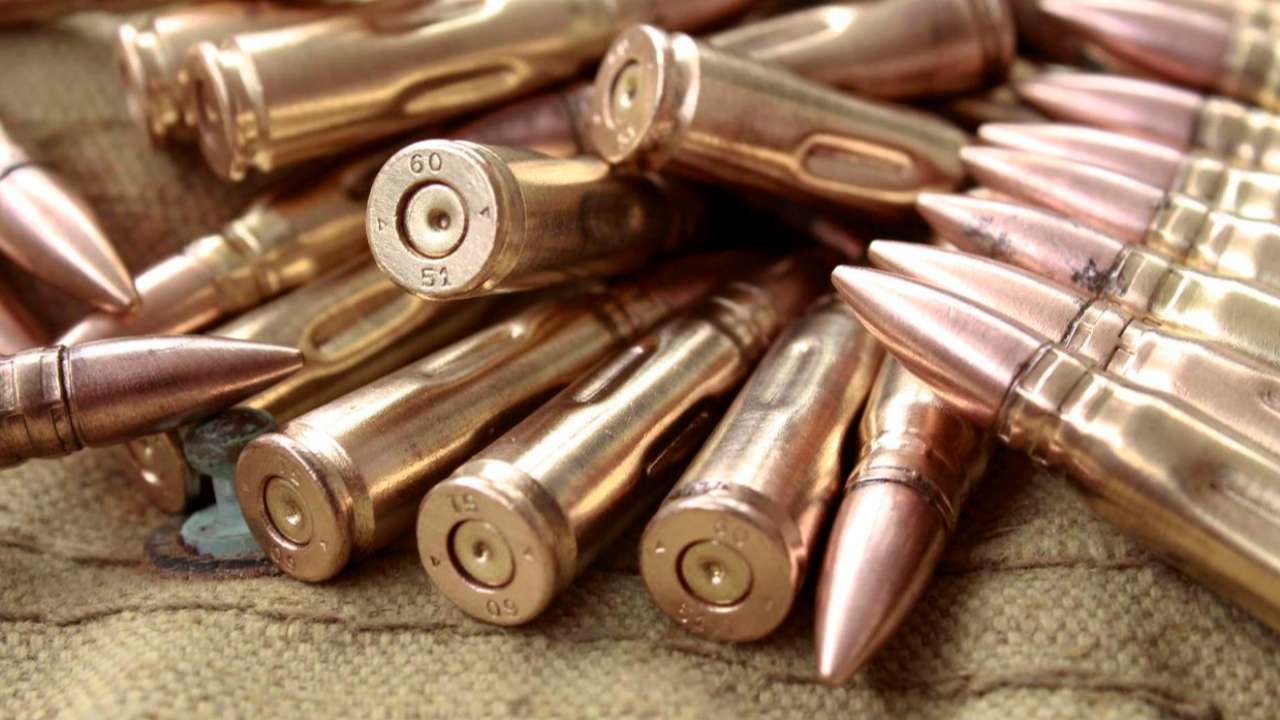 В России введен временный запрет на вывоз патронов и гильз