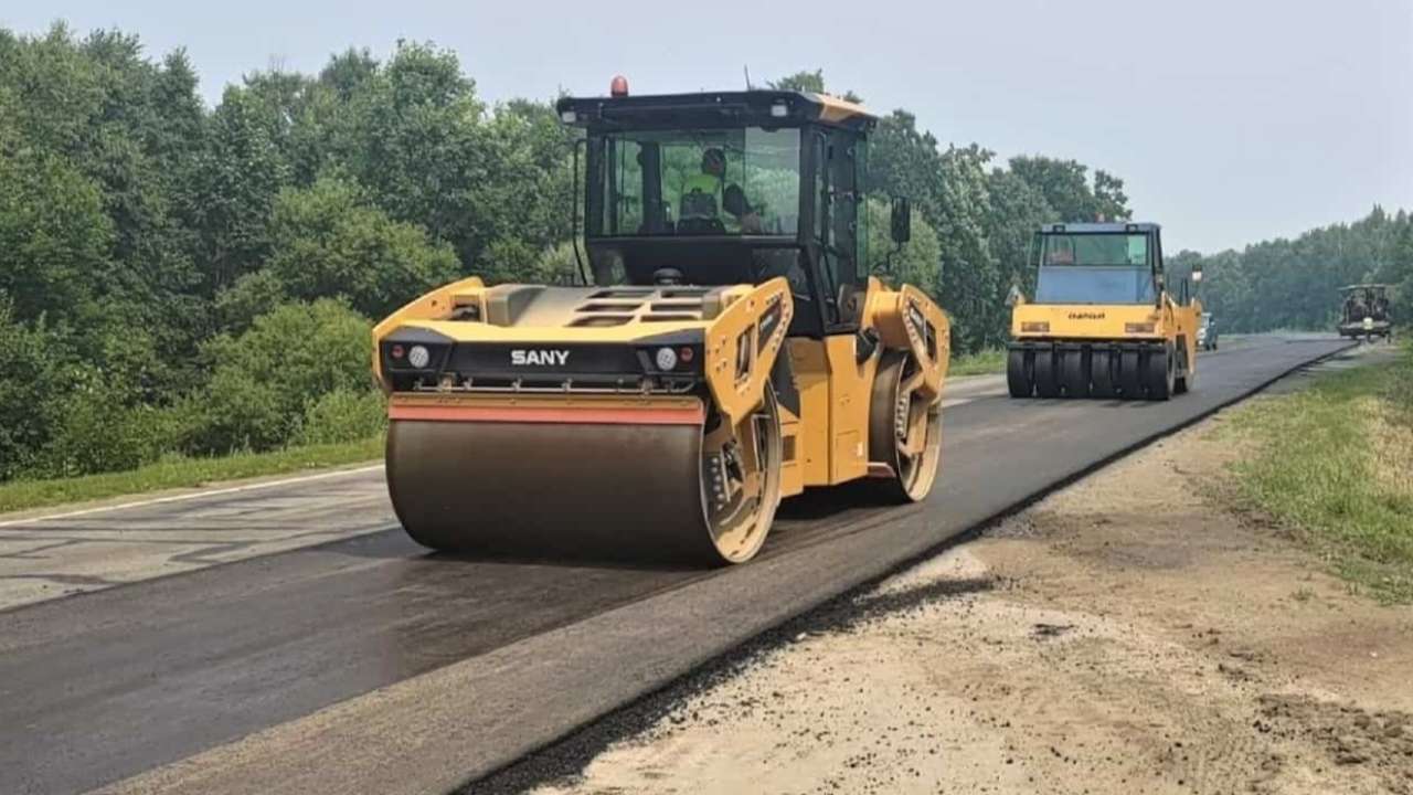 Регионы России получат около 15 млрд рублей на ремонт дорог