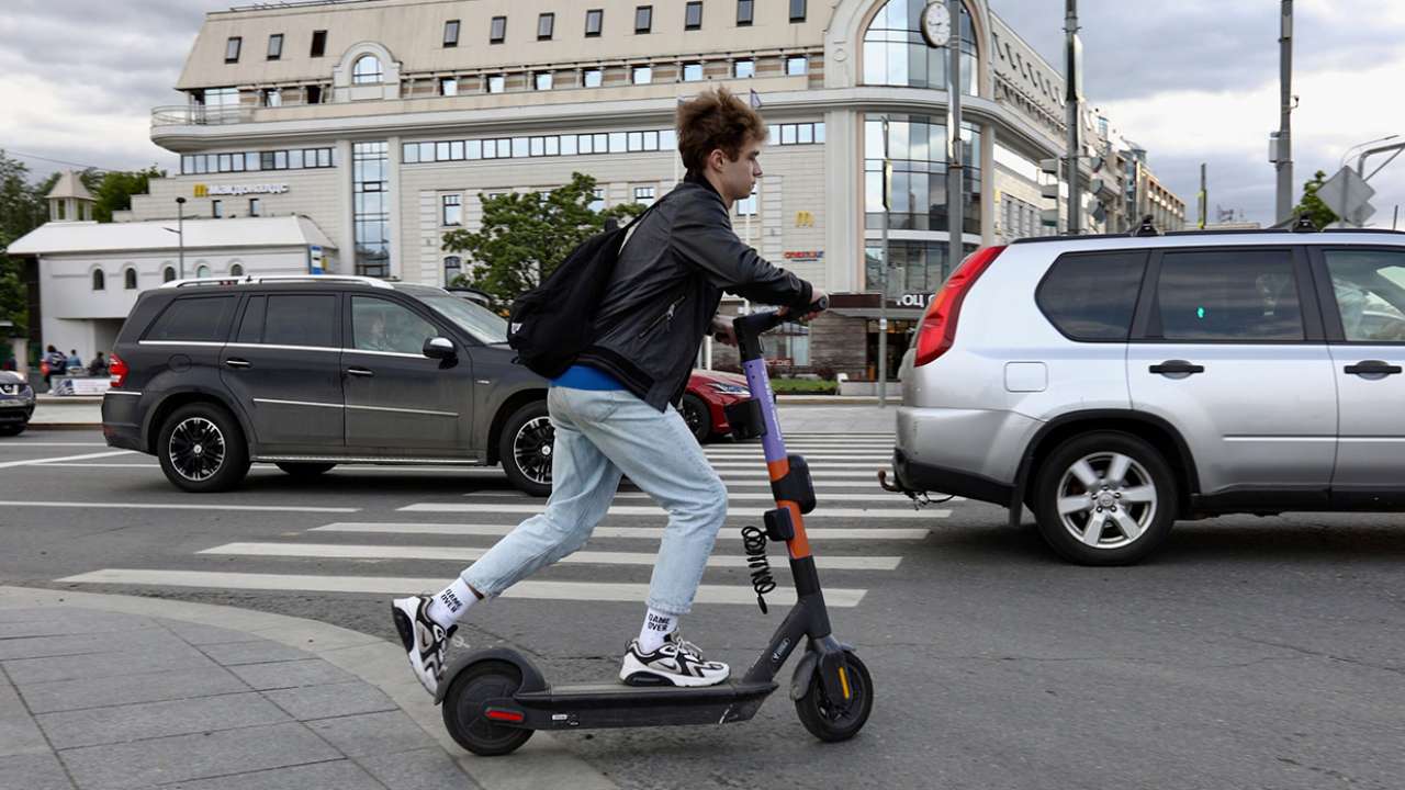 В России могут ввести уголовную ответственность для самокатчиков