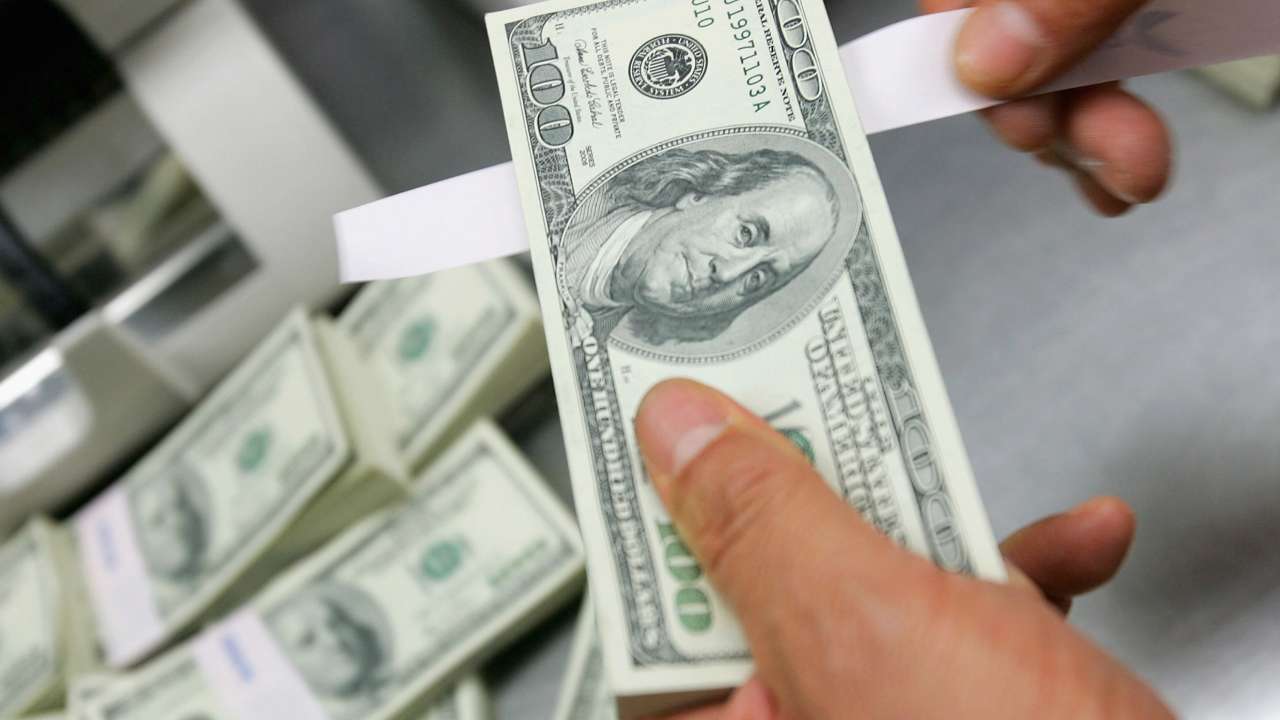 ЦБ почти в 10 раз увеличит сумму ежедневных продаж валюты 