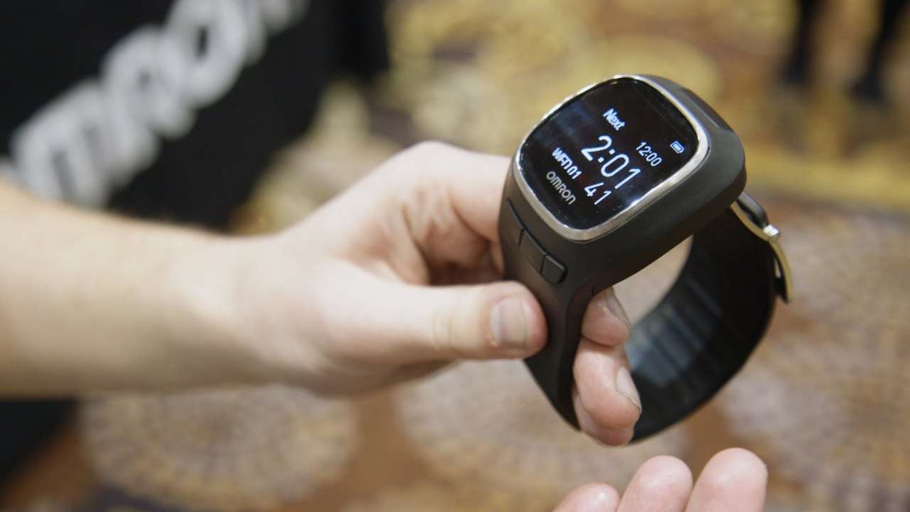 Российские ученые из НТИ разработали «умные» часы-тонометр