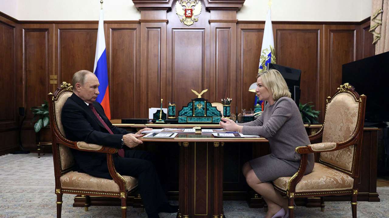 Министр культуры Любимова рассказала Путину о ситуации с отечественным кино