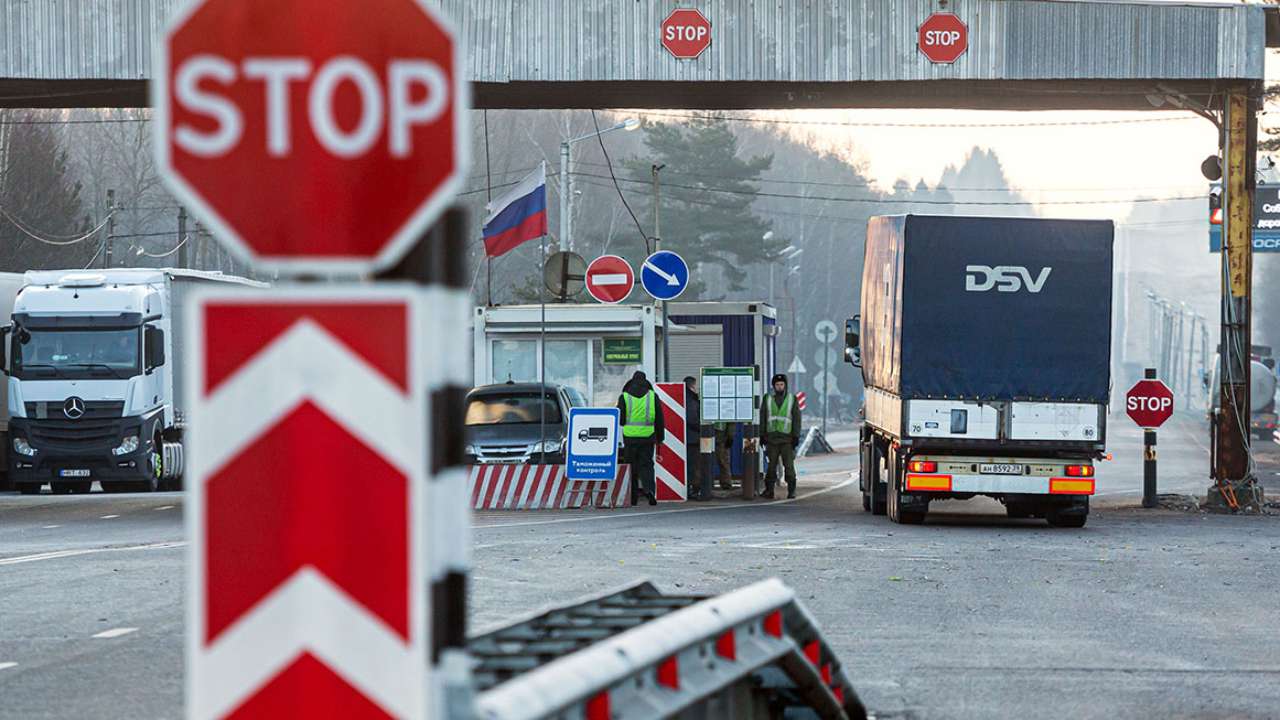 В России продлен запрет на экспорт ряда товаров до конца 2025 года