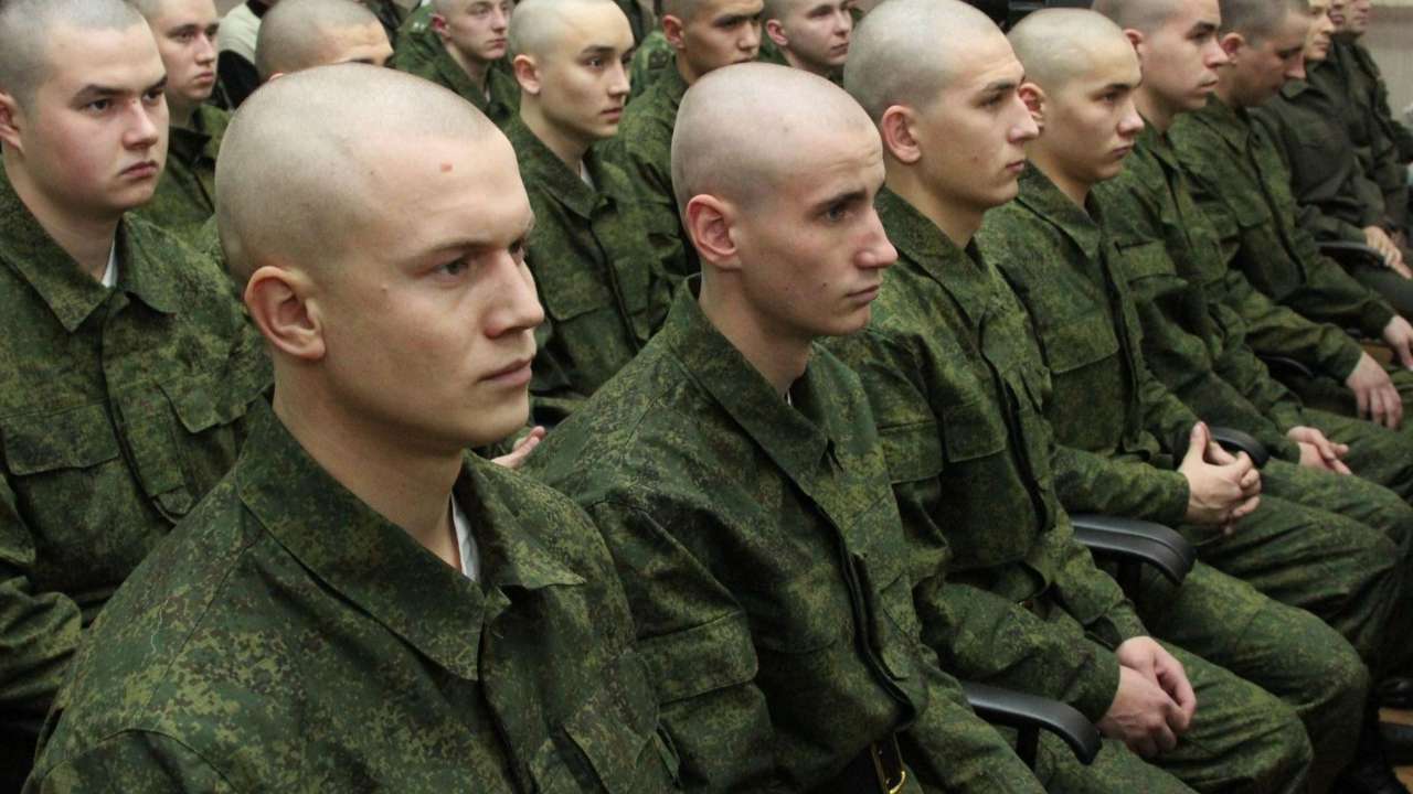 Минобороны назвало количество призванных в армию в рамках осеннего призыава-2023 
