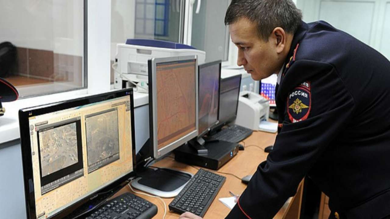 МВД намерено заказать разработку нейросети для выявления фейковых видео и прогнозирования ЧС 