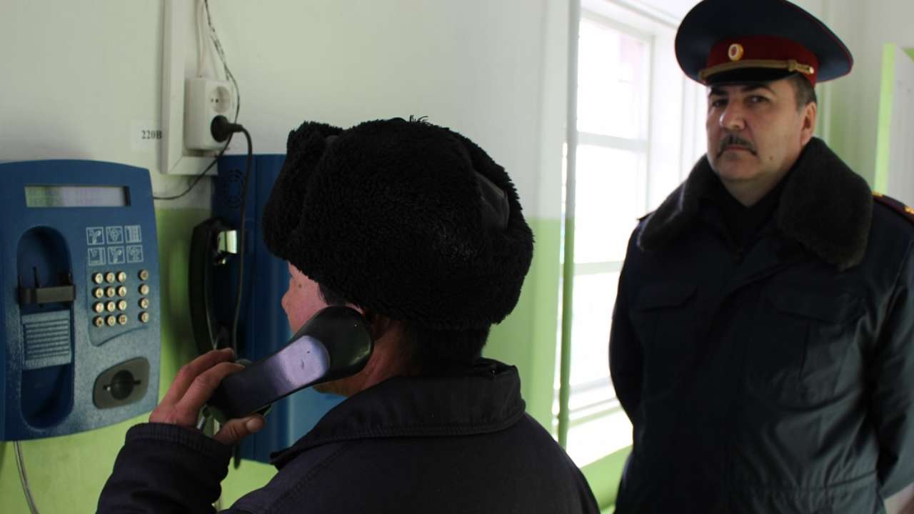 Совет Федерации одобрил поправки об увеличении количества телефонных звонков для осужденных