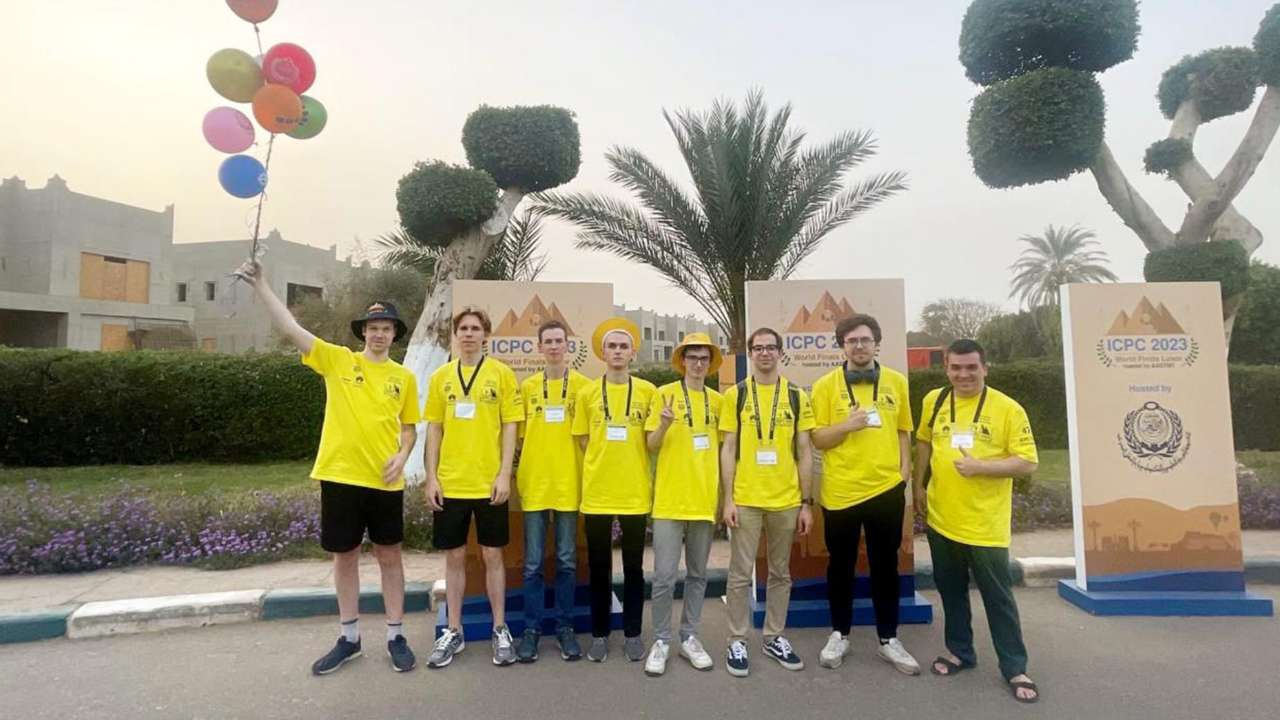 Российские студенты одержали победу на чемпионате мира по программированию