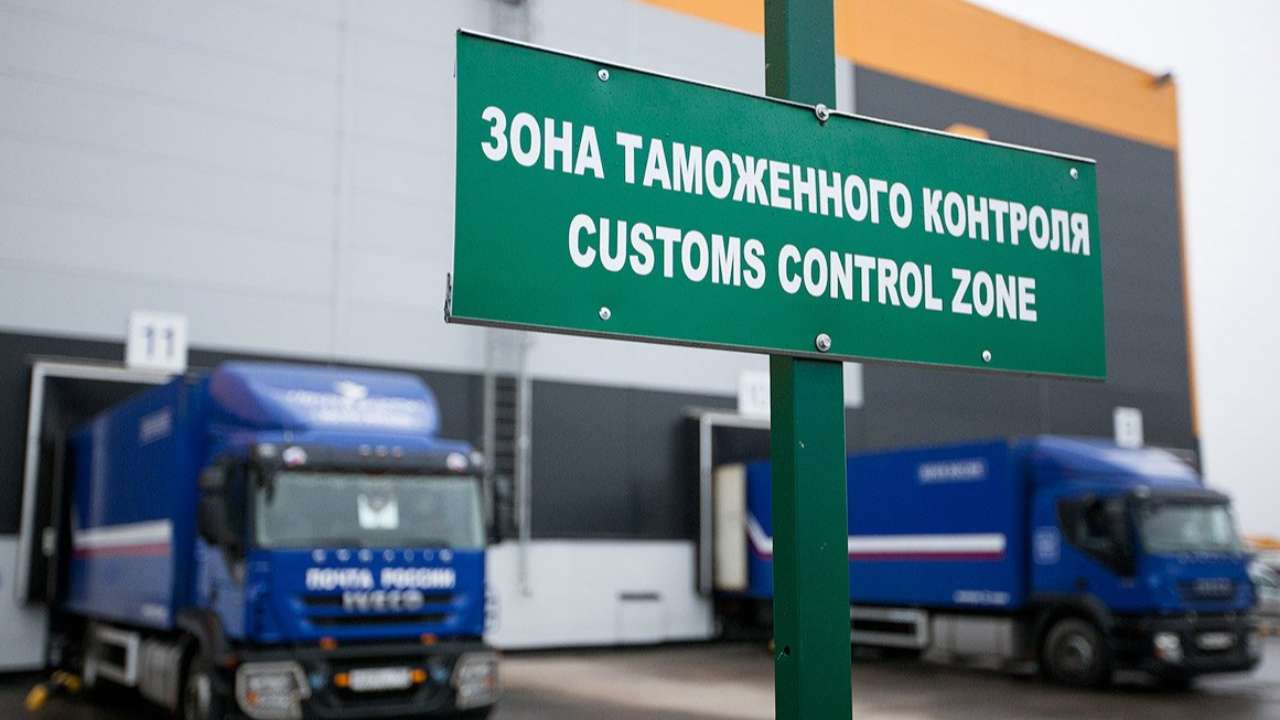 Российские маркетплейсы рассказали о возможных проблемах с ввозом товаров из-за рубежа