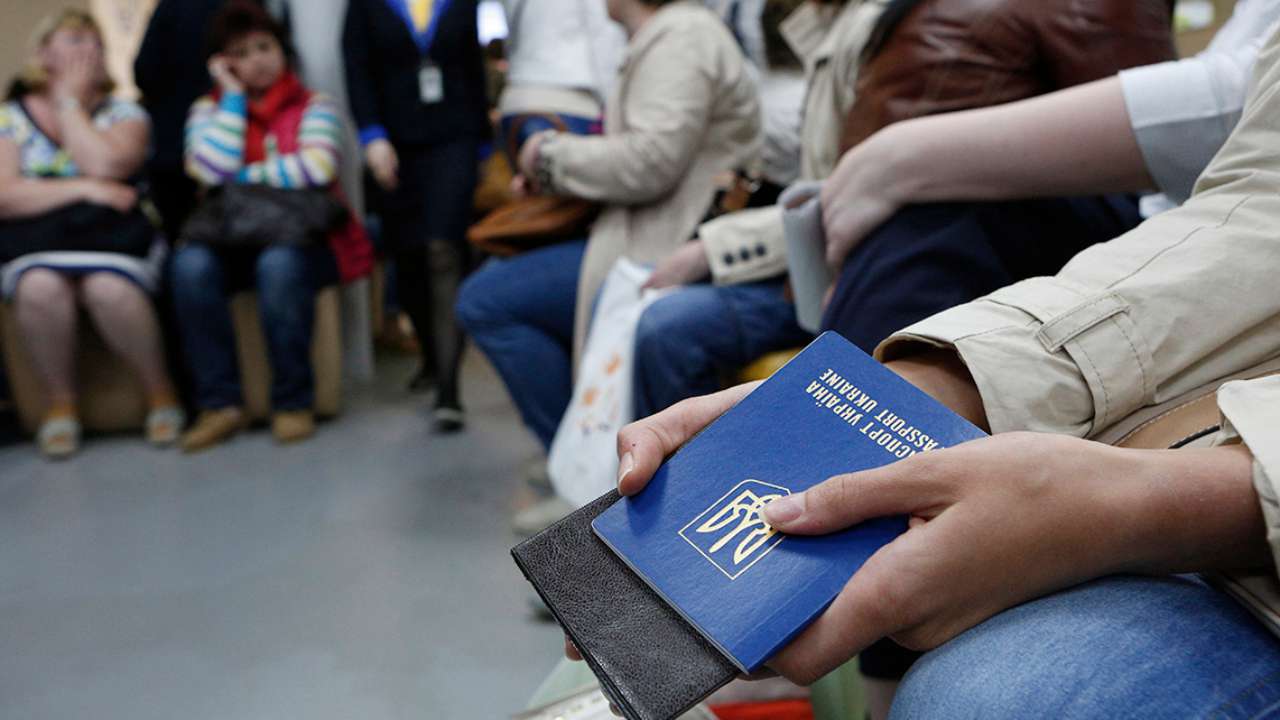 Путин предписал нелегалам с Украины узаконить свое пребывание в России